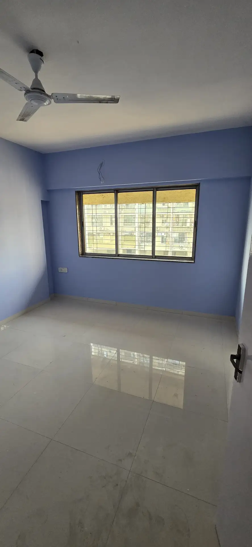 3 BHK Flat for Rent in Shah Arcade III Malad east, Malad East